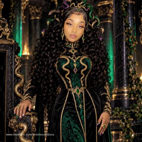 Mistress Dri Dusa avatar