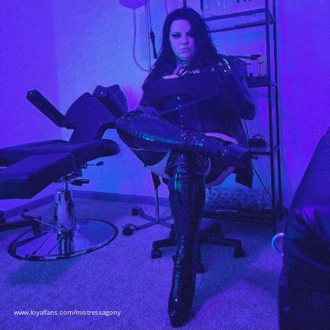 Mistress Agony avatar