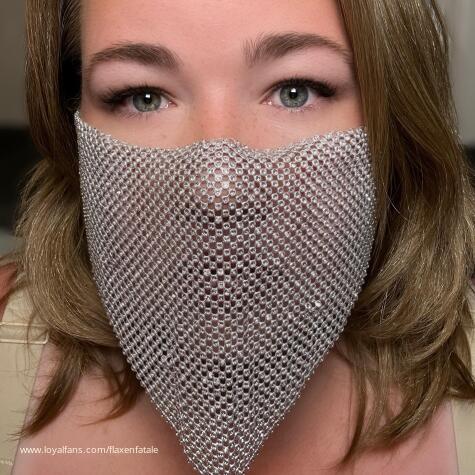 FlaxenFatale avatar