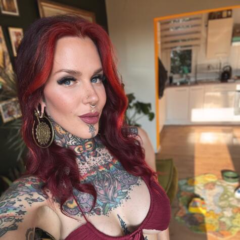 Embrace your weakness for me - Inked Anna Official Photos | www