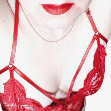 Yassya avatar
