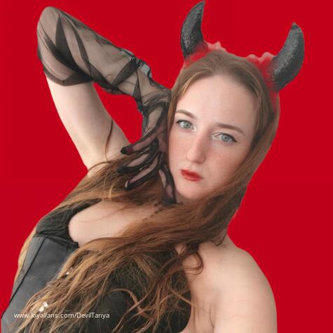 Tanya Freckles Redhead Devil avatar