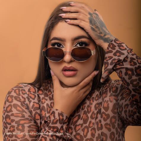 FinDommeSiennaScott avatar