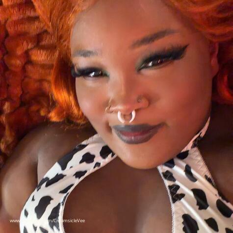 CreamsicleVee avatar
