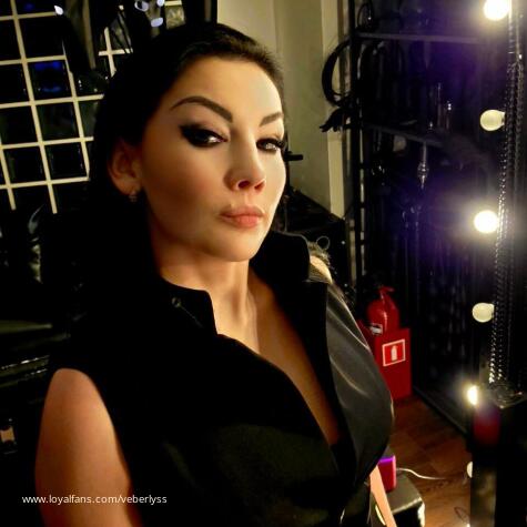 Mistress Anal Inspector avatar