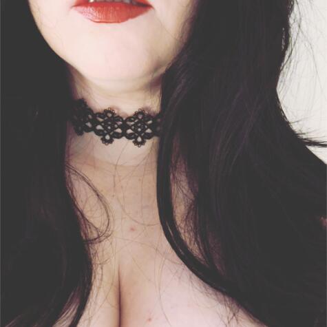 MistressMiel avatar
