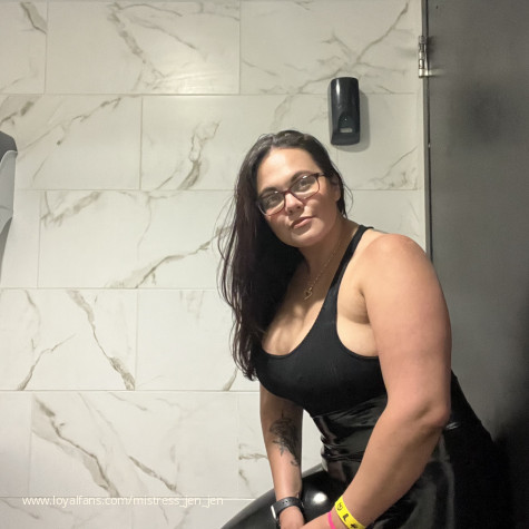 MistressJenJen avatar