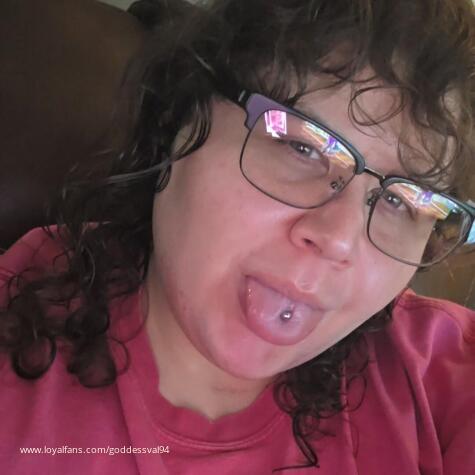 GoddessVal94 avatar