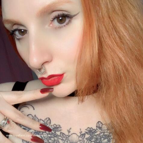 Winter-Goddess avatar