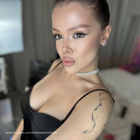 Divine Anastasia's Official Social Fan Page | LoyalFans