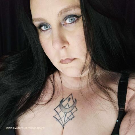 MistressStarlett avatar