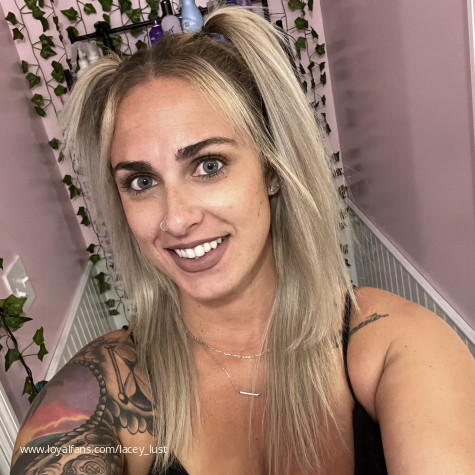LaceyLust avatar