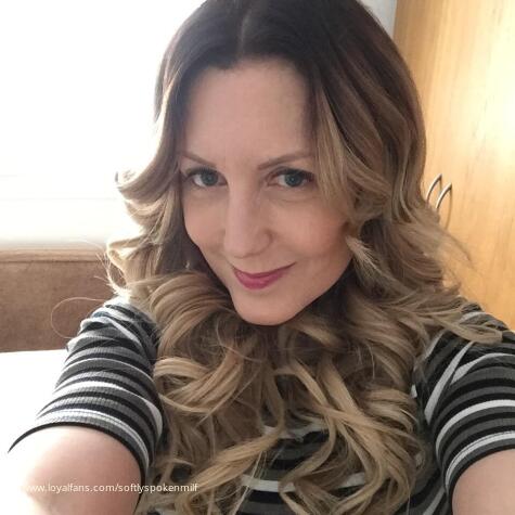 SoftlySpokenMilf avatar