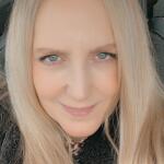 SoftlySpokenMilf avatar