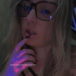 Daddysbadgirl420 avatar