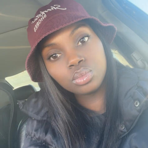 IsabellaTheeGoddess avatar