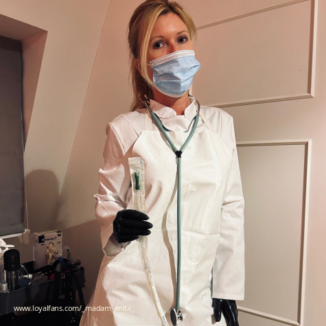 MadamAnita avatar