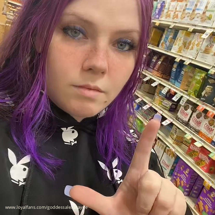 Goddess Alexa Rayne’s Official Social Fan Page LoyalFans