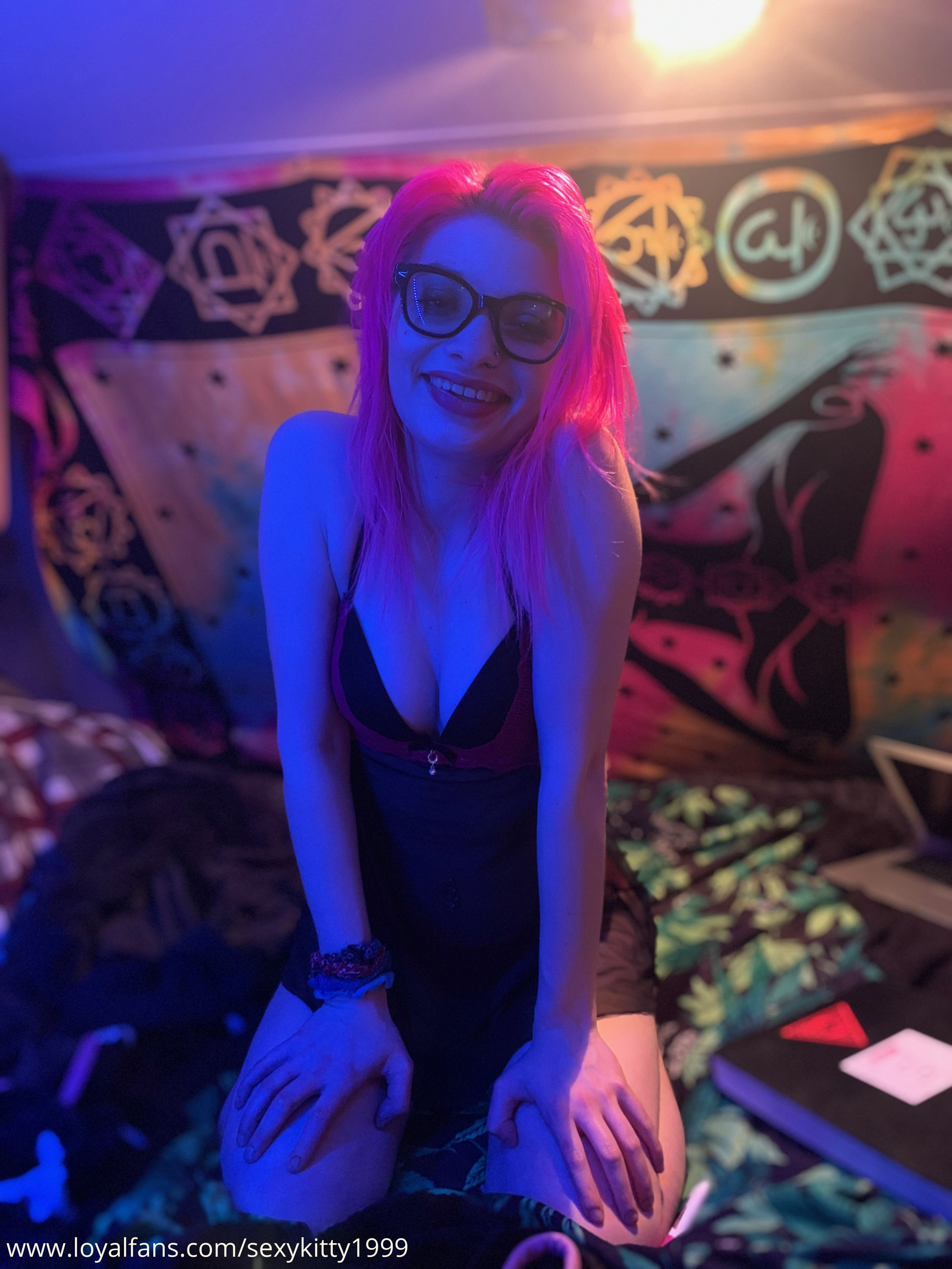 Jasmyn Prestt'S Official Social Media Presence - rtgv0p0