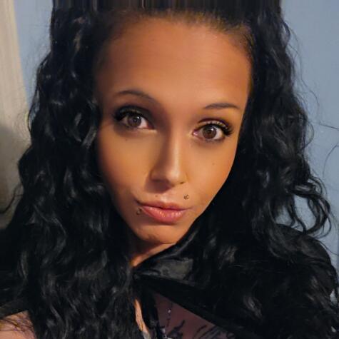 HalloQueen83 avatar