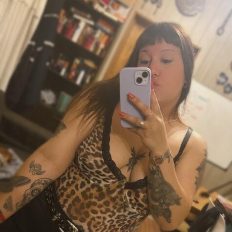 Goddess Lucyy π avatar