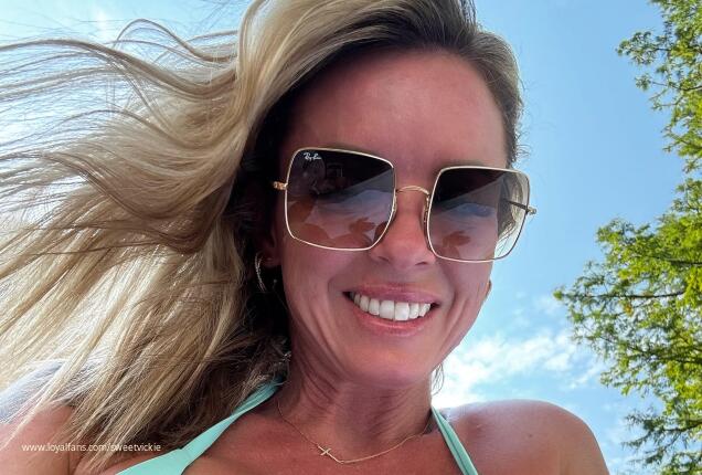 Squirt on the boat SweetVickie Official Profile LoyalFans