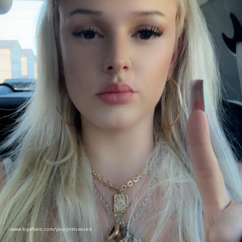 Yourprincessiris avatar