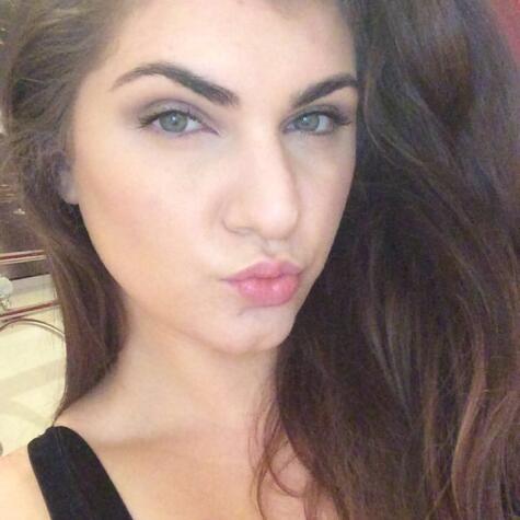 34HHGamerGirlHannah avatar