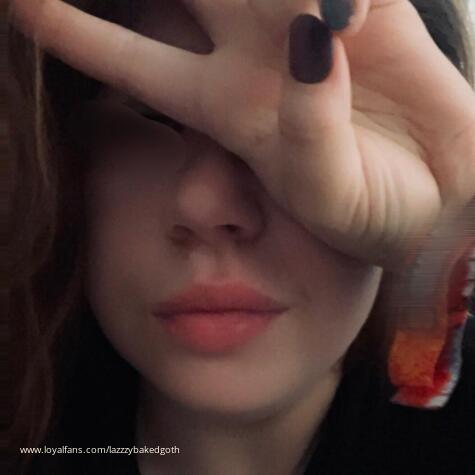 lazzzybakedgoth avatar
