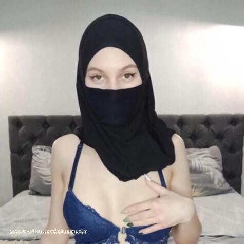 Miss Dina muslim avatar