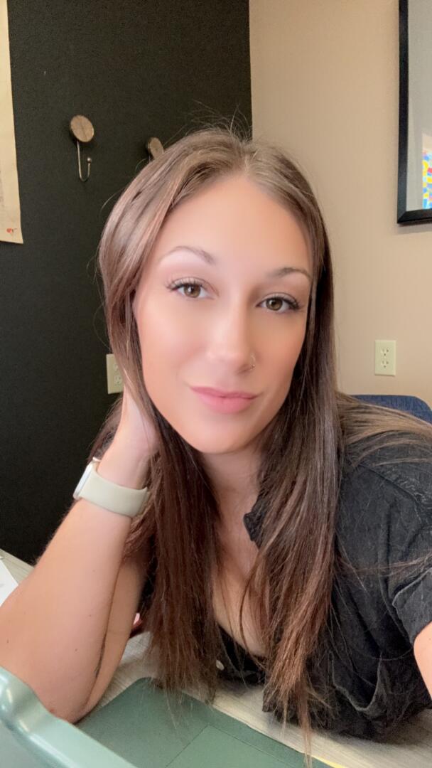 Briellebuilds’s Official Social Fan Page | LoyalFans