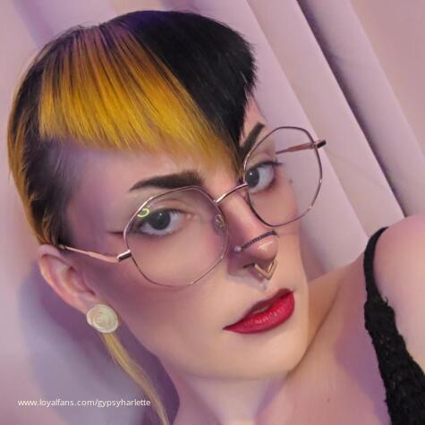 Kinky-gypsy avatar