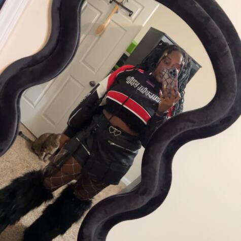 CocoGoddess77 avatar