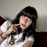 Julie Queen avatar