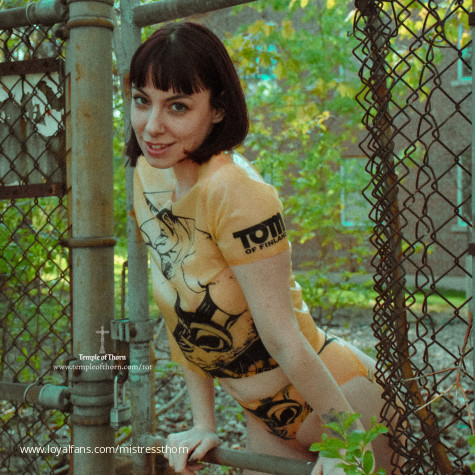 Mistress Thorn avatar