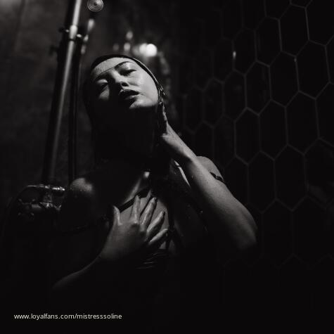 Mistress Soline avatar