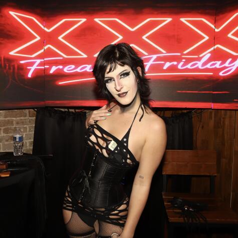 Mistress Mania Luxx avatar