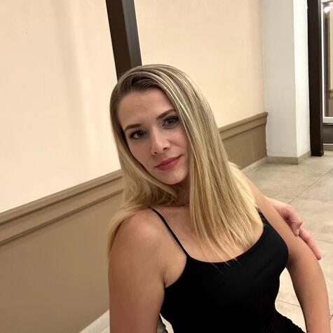 SelenaSweet95 avatar
