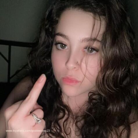 Goddesskiki23 avatar
