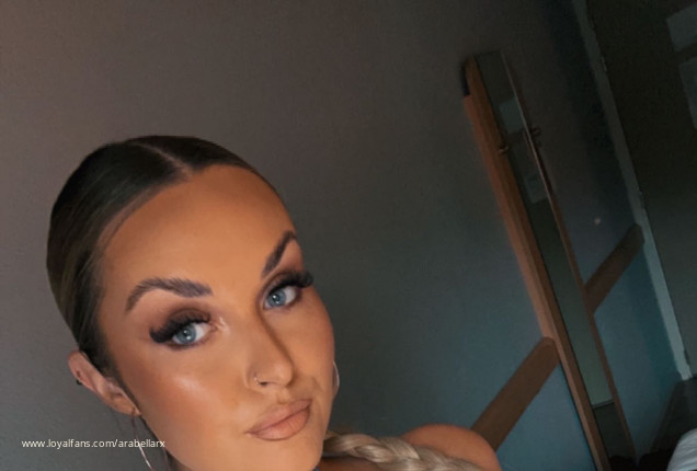 Festival Fit 💃🎉💙 - Goddess Arabella British Findom Femdom Official