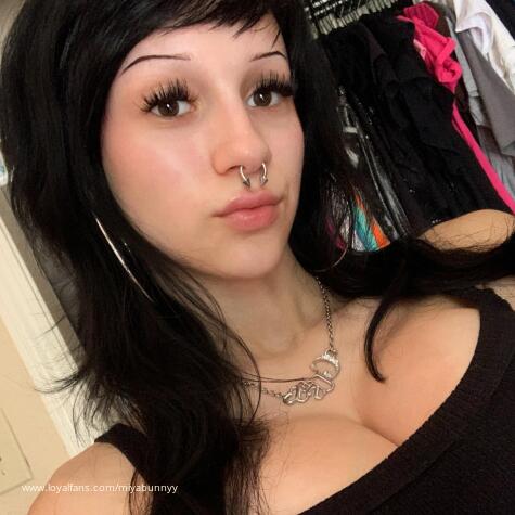 miyabunnyy avatar