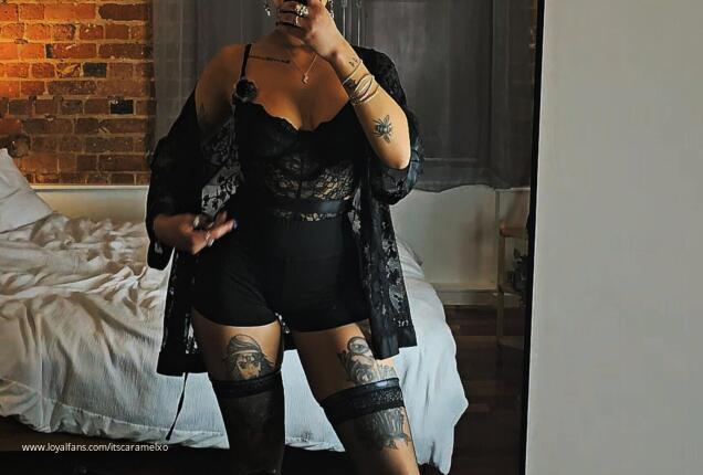 No Tapping In My Scissors For Facesitting Reward MISTRESS CARAMEL no-tapping-in-my-scissors-for-facesitting-reward-mistress-caramel