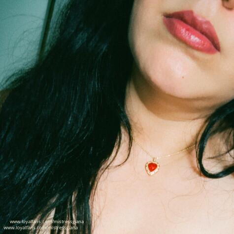 MistressGiana avatar
