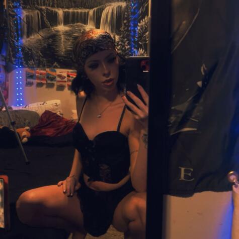 Queen Rae avatar