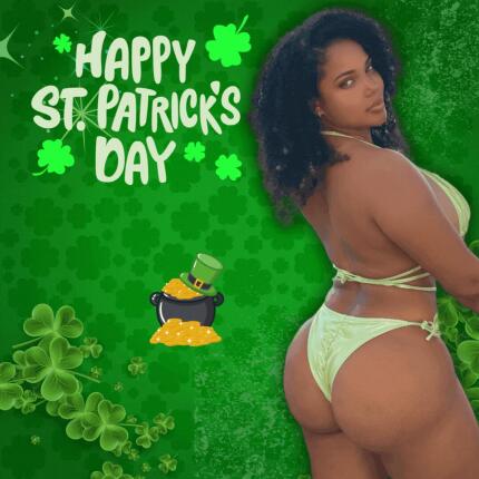 𝑪𝑳𝑶𝑺𝑬𝑫 - Miss Kixxy The Best Soft Femdom Findom Ebony Goddess GIF