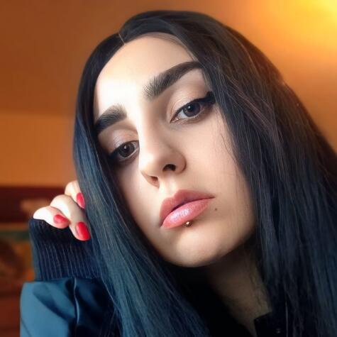 Lady Nox avatar