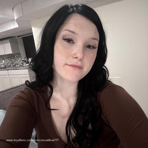foot princess dommy mommy avatar