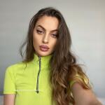 Nadia12 avatar