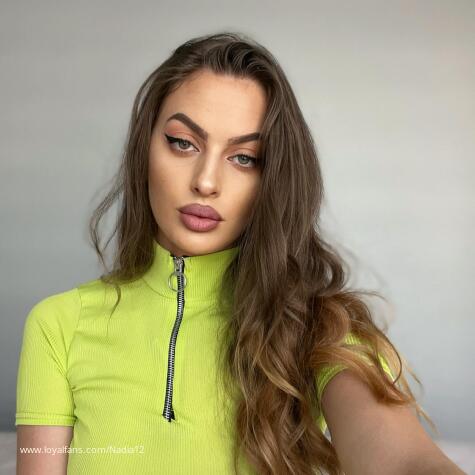 Nadia12 avatar
