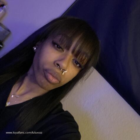 Luluxxzz avatar